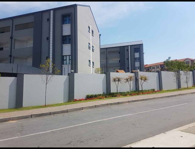 2 BEDROOM APARTMENT FOR SALE IN HALFWAY GARDENS